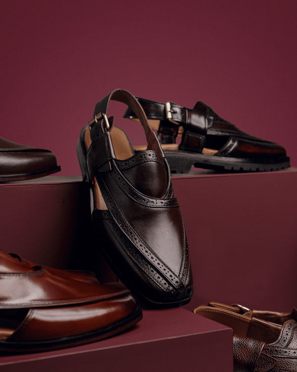 Sandals and Saplay