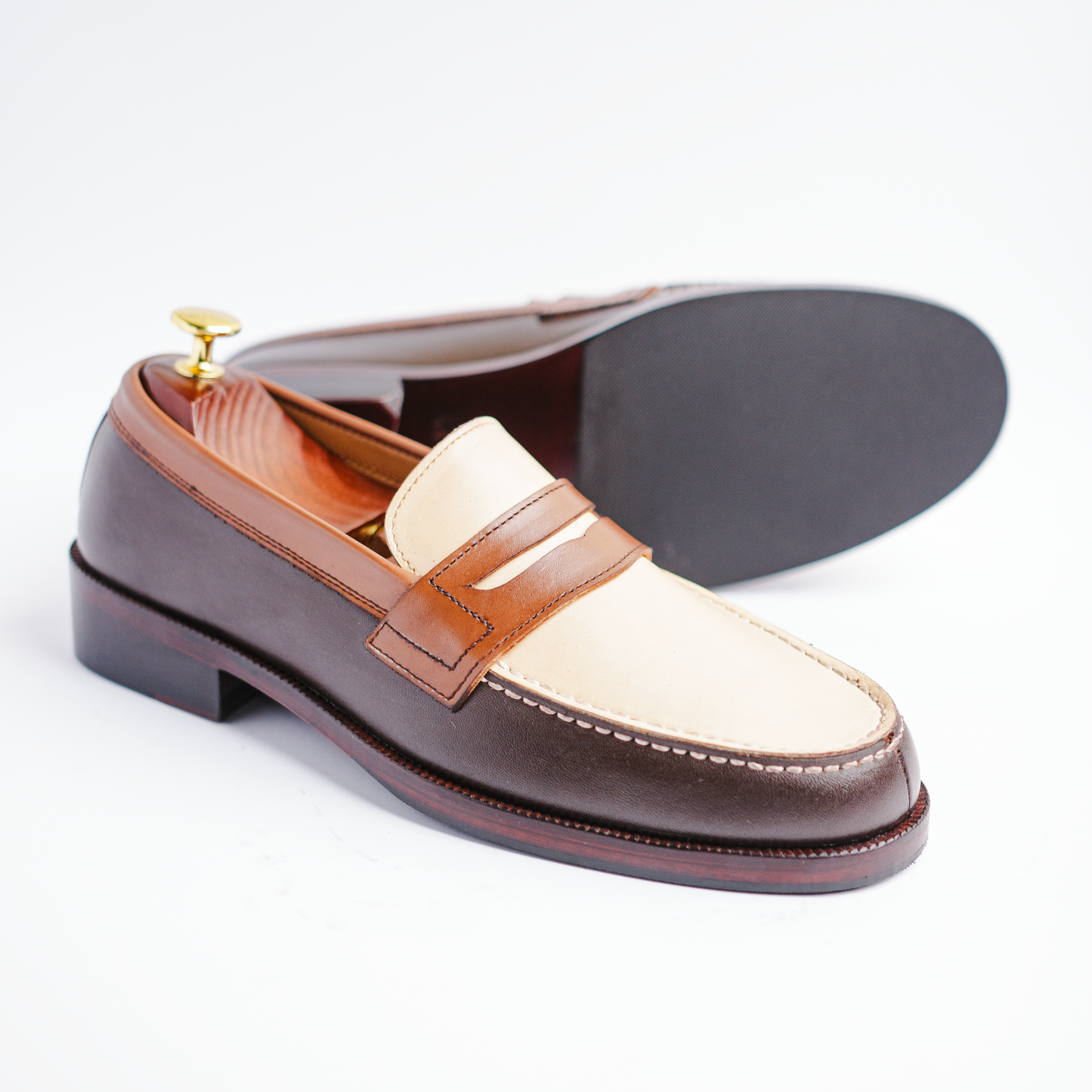 Aristo - Cream & Brown