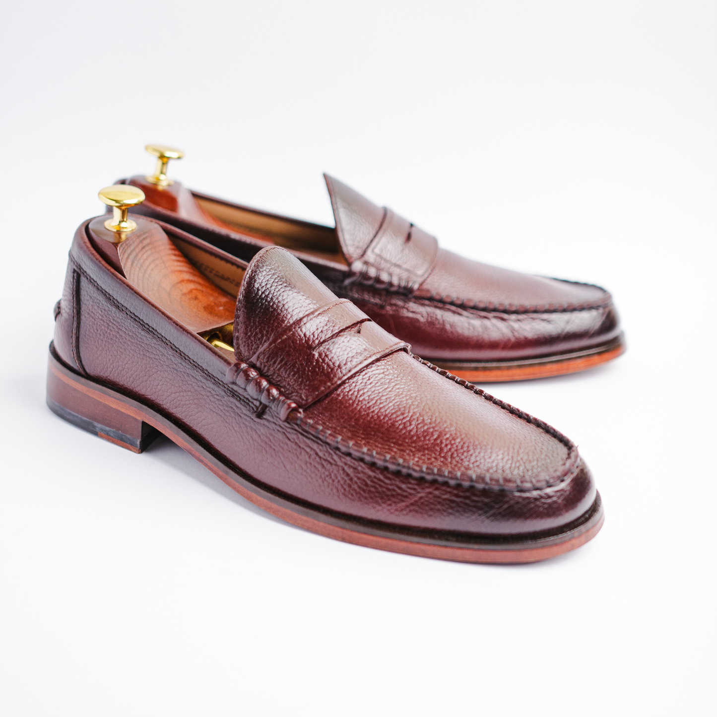 Aristo - Burgundy (Mild Leather)