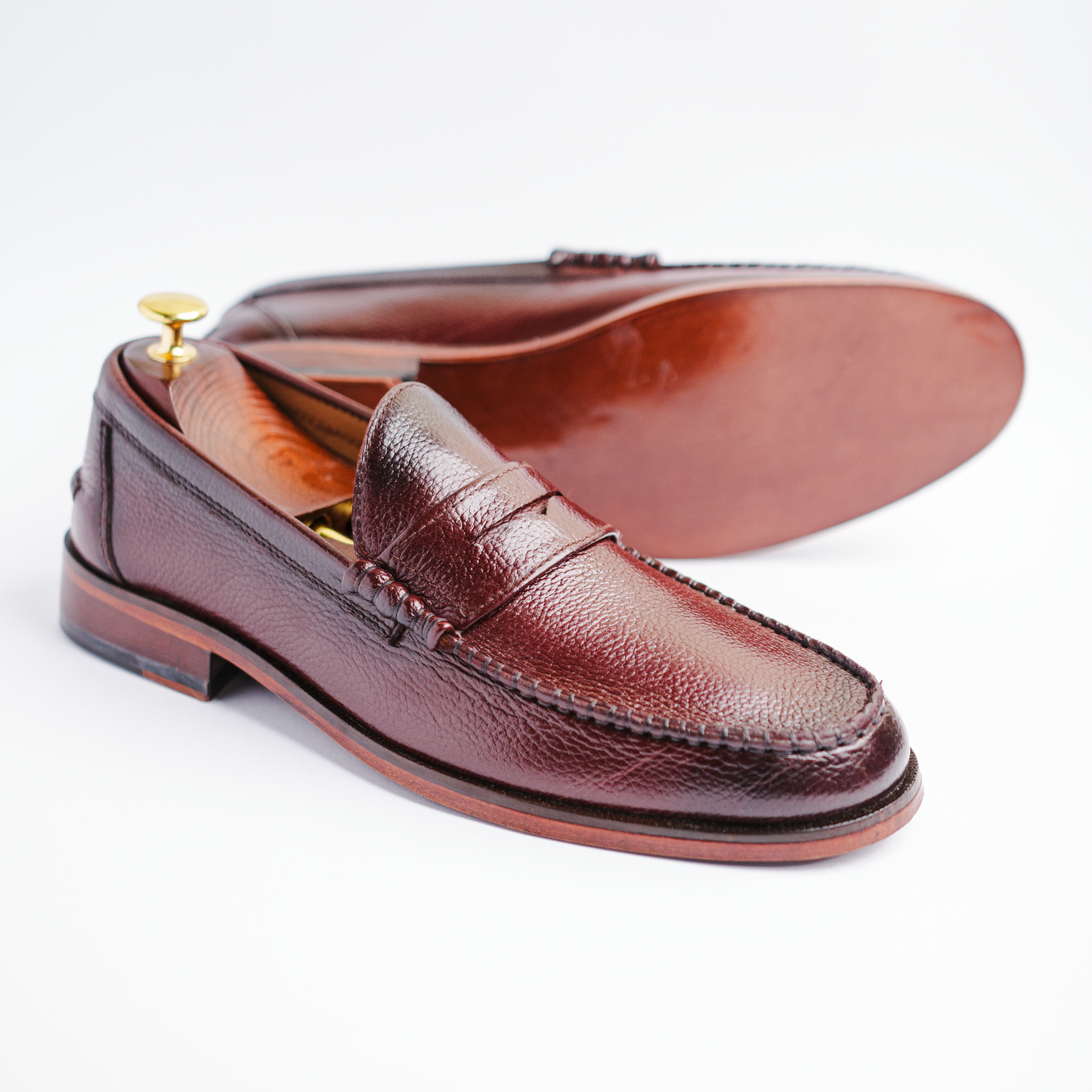 Aristo - Burgundy (Mild Leather)