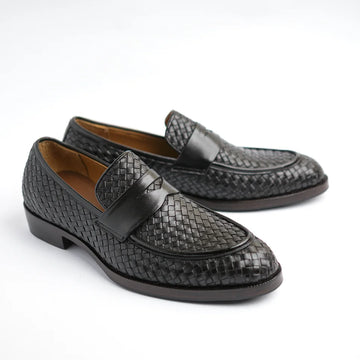 Royale - Black
