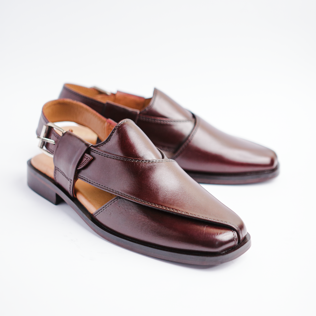 Mughal l leather shoes Hand Made Leather Mughal Moorish Genie Shoes Embroidered Hand Stitched