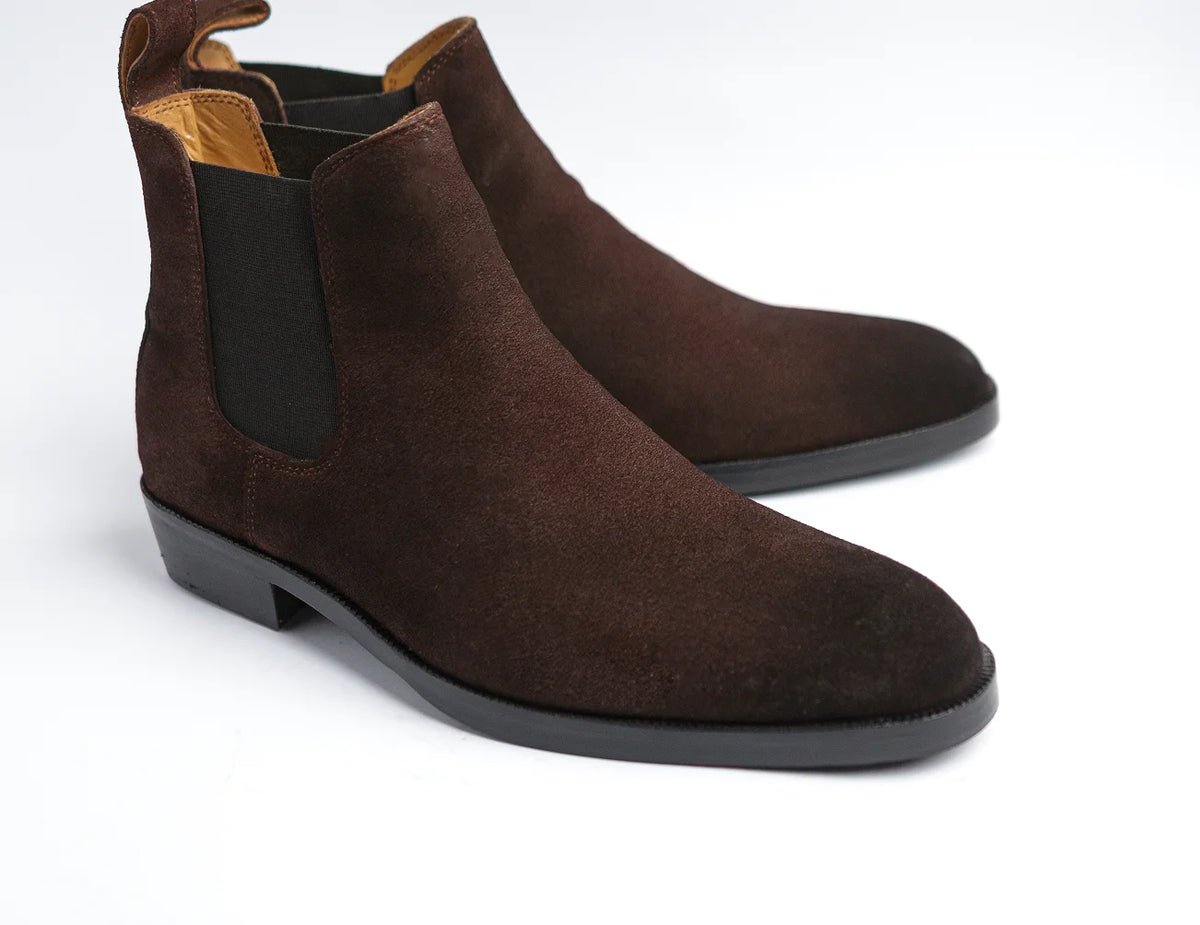 Rogue Suede - Dark Brown