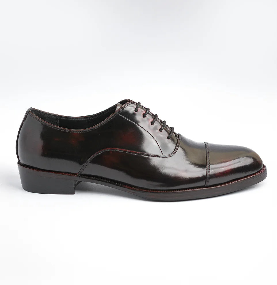 Regent Tan Burgundy leather wholecut Oxford shoe side profile